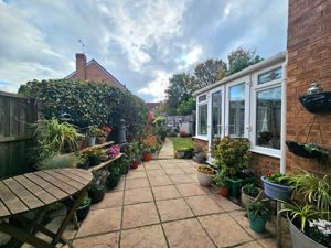 Photo 28- click for photo gallery